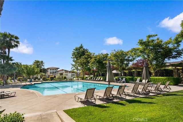 6673 Eucalyptus Ave, Chino, CA 91710