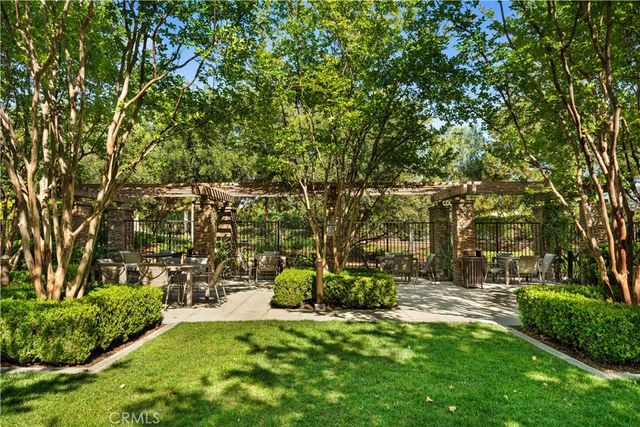 6673 Eucalyptus Ave, Chino, CA 91710