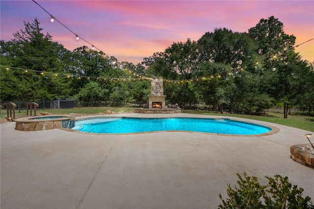 19107 Tallulah Trail, College Station, TX 77845