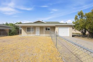1136 Pinon Court SE, Los Lunas, NM 87031