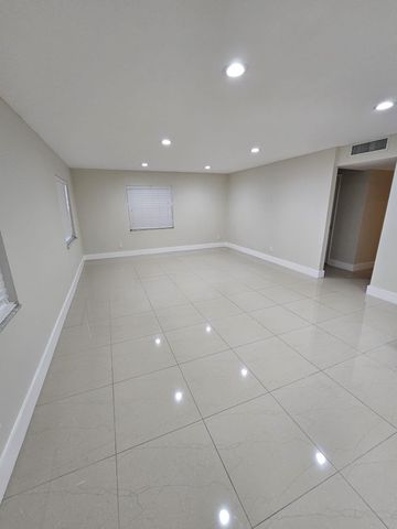 3307 NW 108th Drive 1, Coral Springs, FL 33065