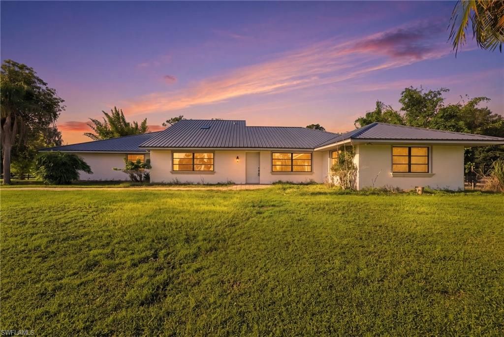 9200 Nalle Grade RD, NORTH FORT MYERS, FL 33917 — photo 2