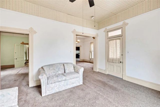 306 W 6th Street, Perris, CA 92570