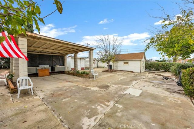 306 W 6th Street, Perris, CA 92570