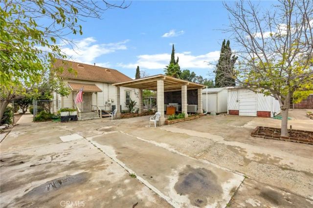 306 W 6th Street, Perris, CA 92570