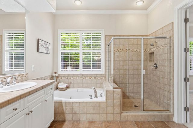 111 Hebron Cir, Sacramento, CA 95835