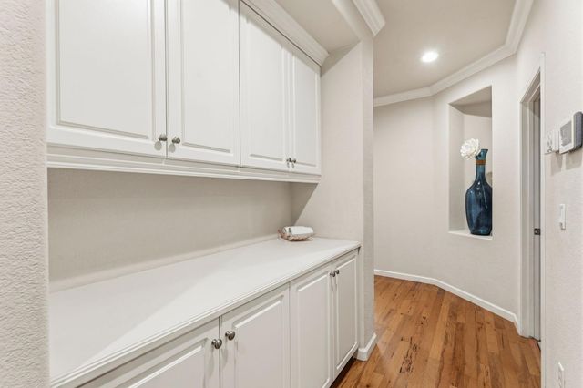 111 Hebron Cir, Sacramento, CA 95835