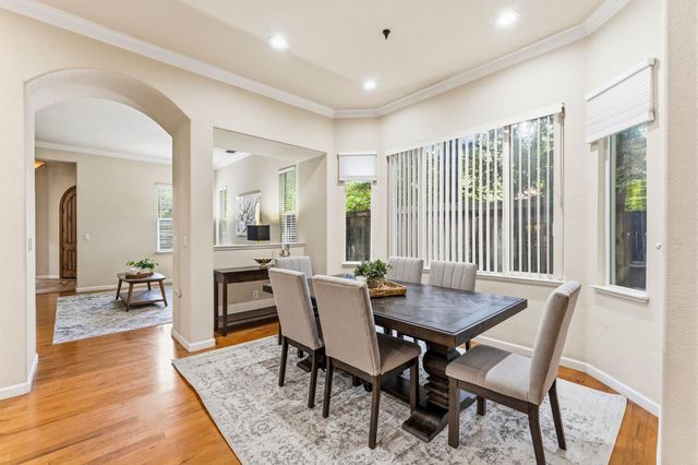 111 Hebron Cir, Sacramento, CA 95835