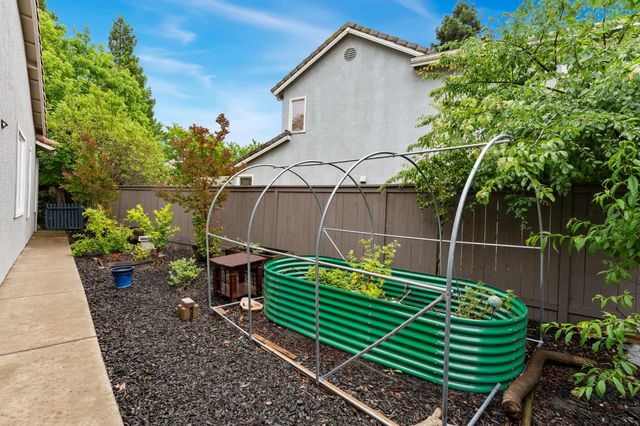 111 Hebron Cir, Sacramento, CA 95835