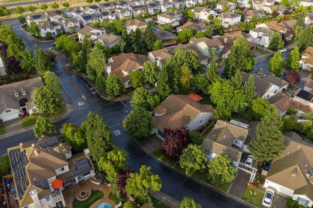 111 Hebron Cir, Sacramento, CA 95835