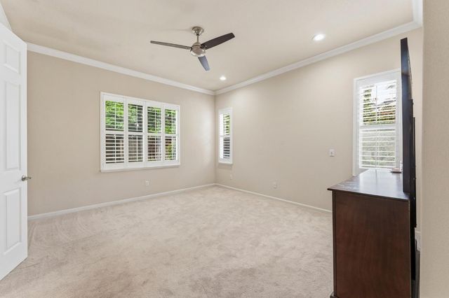111 Hebron Cir, Sacramento, CA 95835