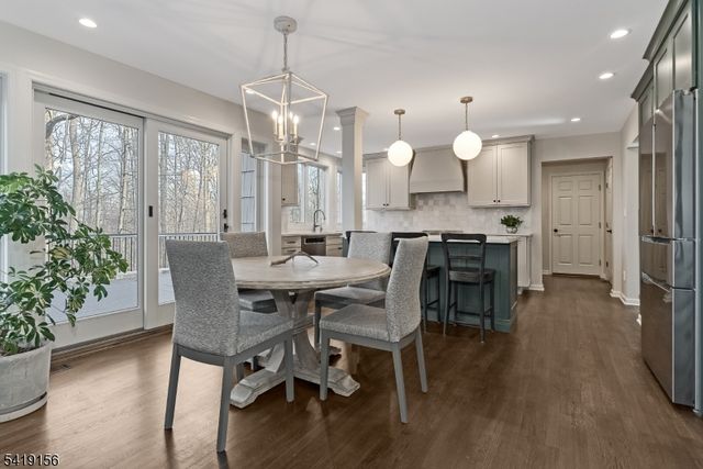 56 Countrywood Dr, Hanover Twp., NJ 07950