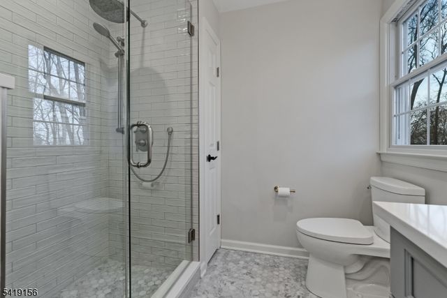 56 Countrywood Dr, Hanover Twp., NJ 07950