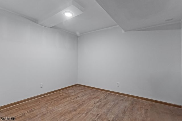 56 Countrywood Dr, Hanover Twp., NJ 07950