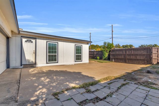 12904 Rosser Road, Farmers Branch, TX 75244