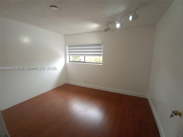 6533 NW 170th Ln 6533, Hialeah, FL 33015