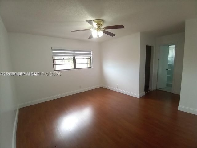 6533 NW 170th Ln 6533, Hialeah, FL 33015
