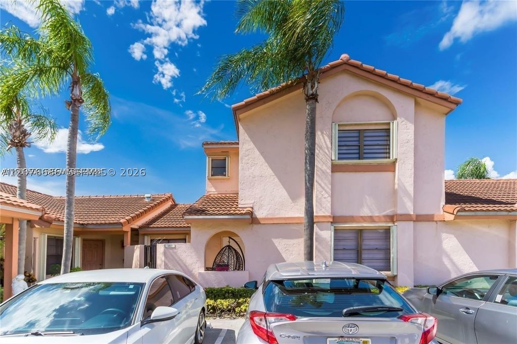 6533 NW 170th Ln 6533, Hialeah, FL 33015