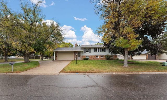 8664 88th Street S, Cottage Grove, MN 55016