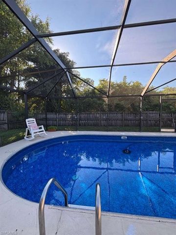 1715 50th TER SW, Naples, FL 34116