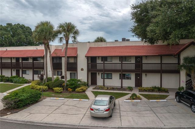 8203 VILLAGE DRIVE H-23, Lake Wales, FL 33898