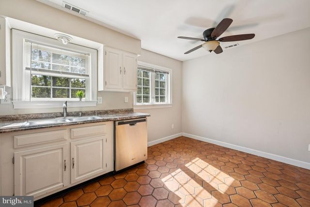 120 ALABAMA TRL, Browns Mills, NJ 08015