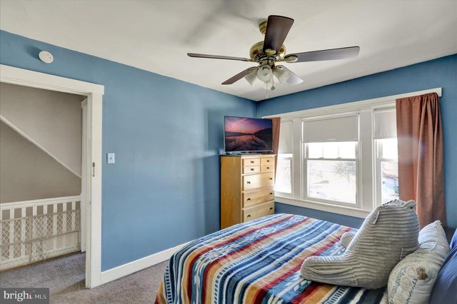 325 CARROLL ST, Reading, PA 19611