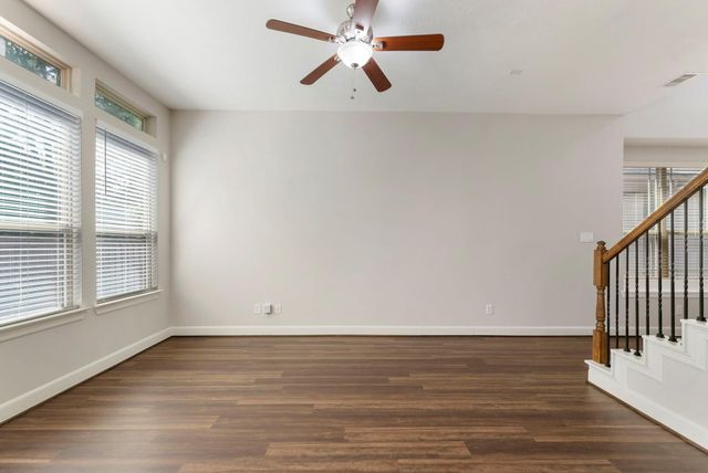 31 Aventura Place, Spring, TX 77389