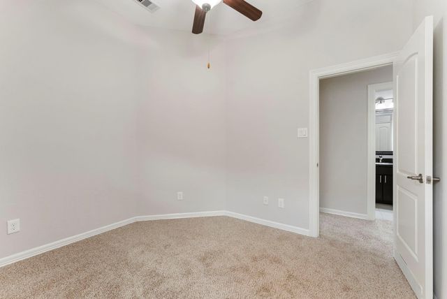 31 Aventura Place, Spring, TX 77389