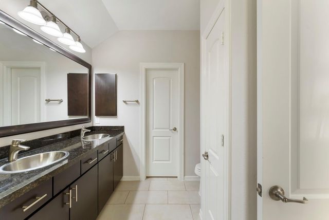 31 Aventura Place, Spring, TX 77389