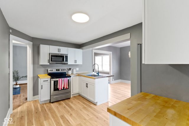 3960 N Illinois Street, Indianapolis, IN 46208