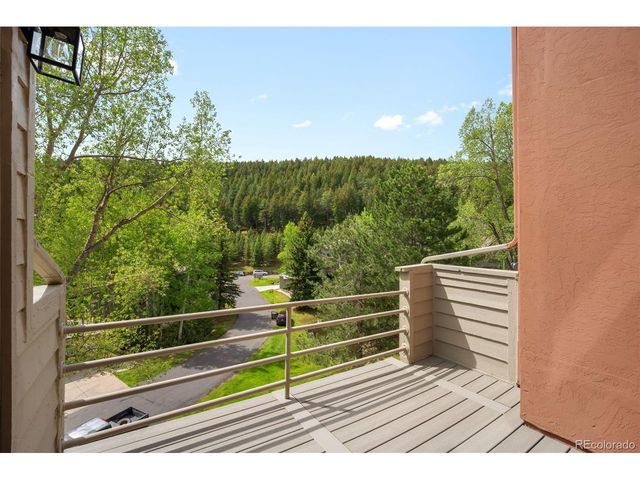 702 Ridgeside Dr, Golden, CO 80401