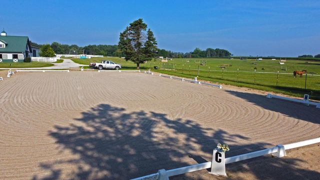 W1800 County Road B, Genoa City, WI 53128