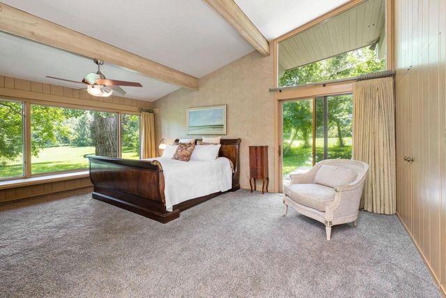 W1800 County Road B, Genoa City, WI 53128