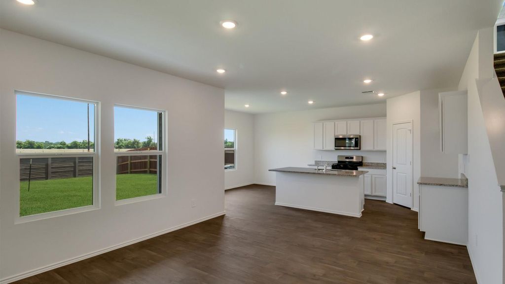 147 Butterfly Garden DR, Kyle, TX 78640