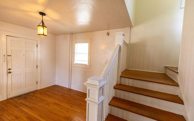 502 N Market ST, Salem, VA 24153