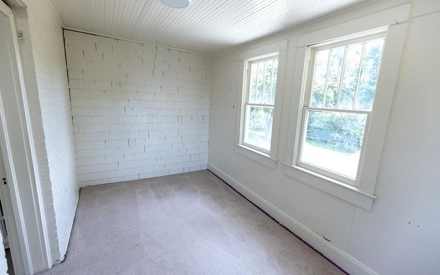 502 N Market ST, Salem, VA 24153