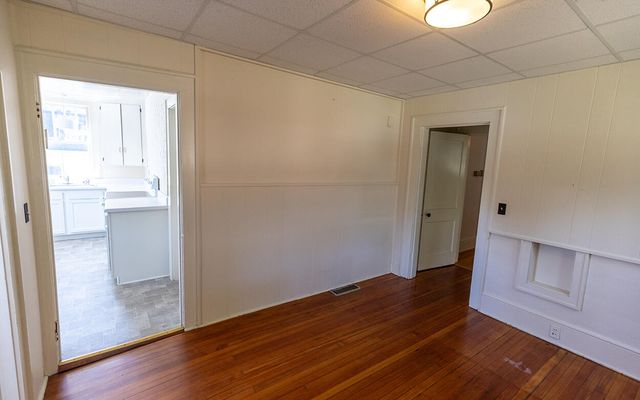 502 N Market ST, Salem, VA 24153