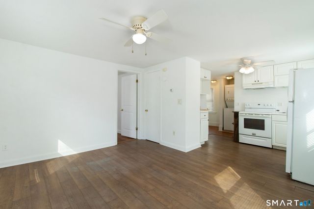 82 Noble Street, West Haven, CT 06516