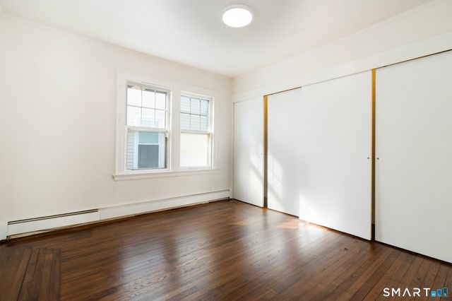 82 Noble Street, West Haven, CT 06516