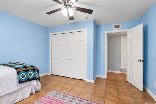 7306 ROBIN REST DR, San Antonio, TX 78209