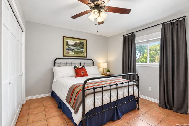 7306 ROBIN REST DR, San Antonio, TX 78209