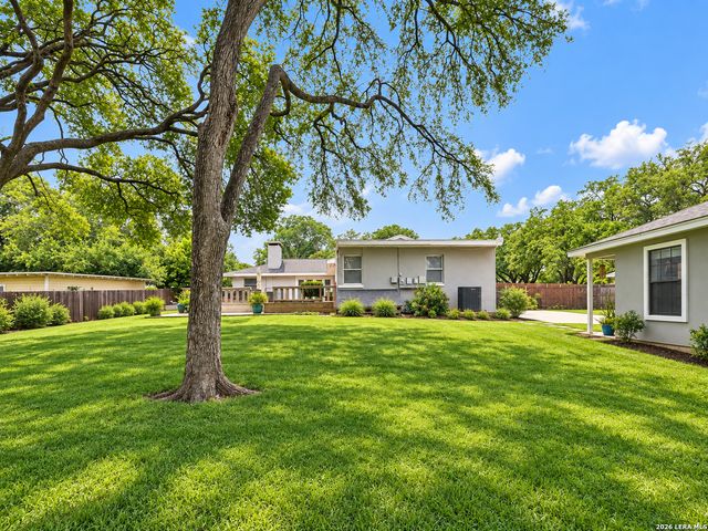 7306 ROBIN REST DR, San Antonio, TX 78209