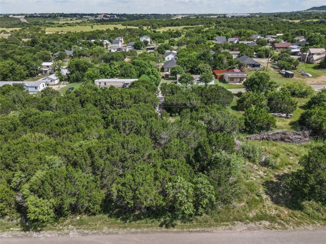 821 Pecos River Drive, Granbury, TX 76048
