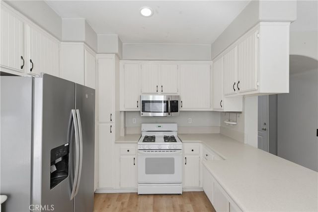 23322 Montecito Place, Valencia, CA 91354