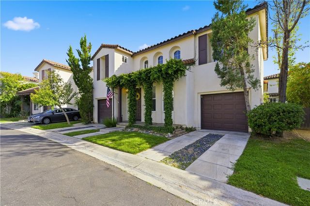 23322 Montecito Place, Valencia, CA 91354