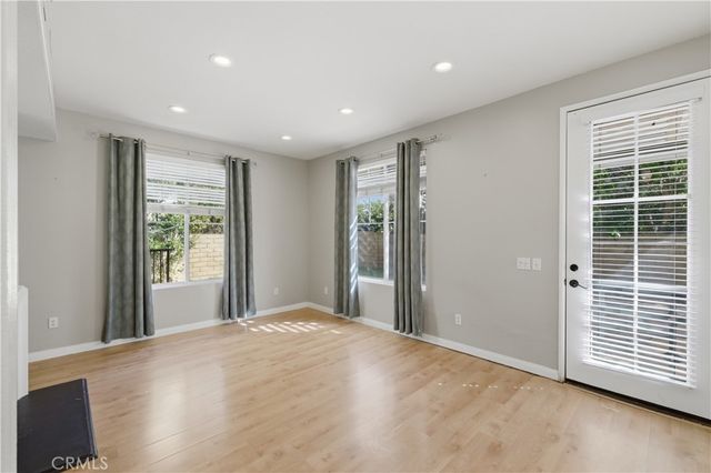 23322 Montecito Place, Valencia, CA 91354