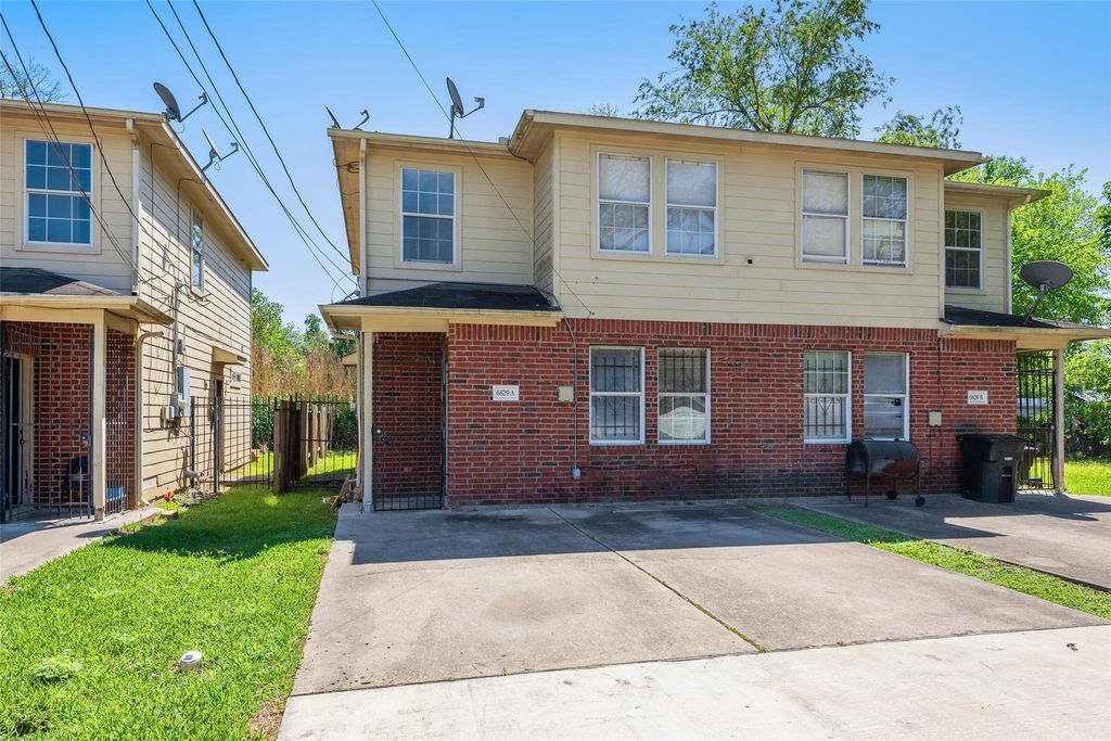 6827 Dumble Street A, Houston, TX 77021