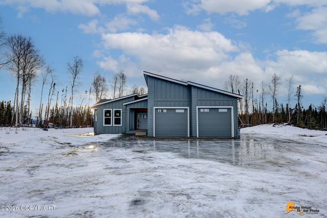 8240 W Shearwater Street, Wasilla, AK 99623