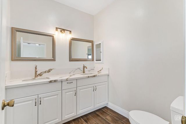 5205 Antares Court, Bakersfield, CA 93306